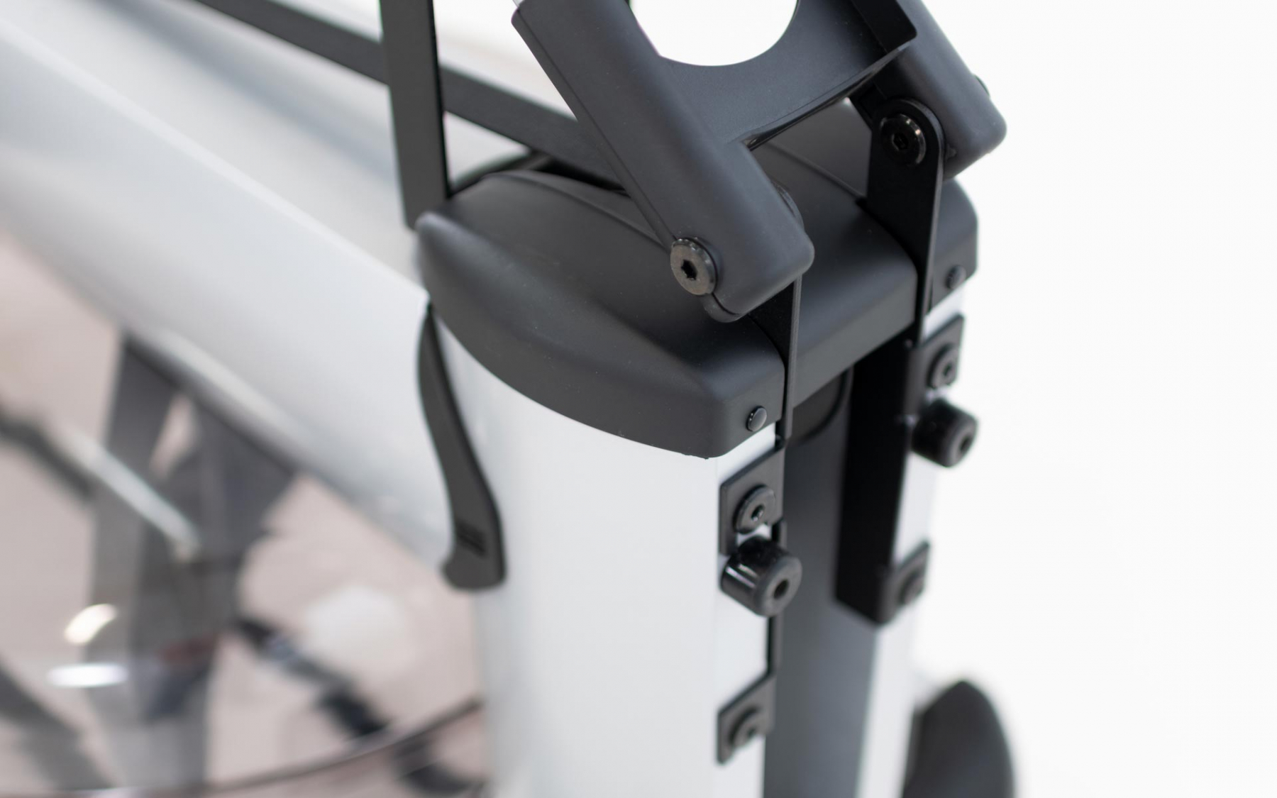 Smartphone and Tablet Holder M1